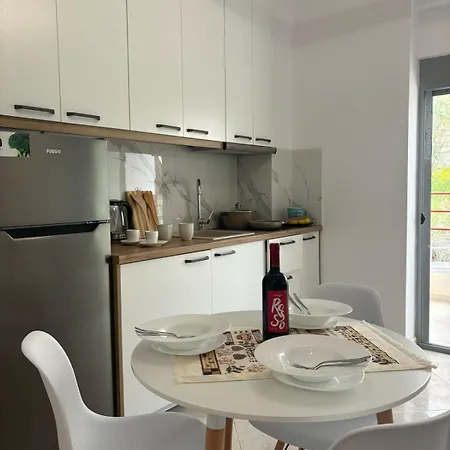 Bubo Apartment