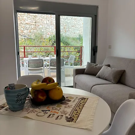 Bubo Appartamento Sarandë