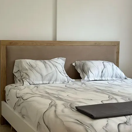 Bubo Apartment *